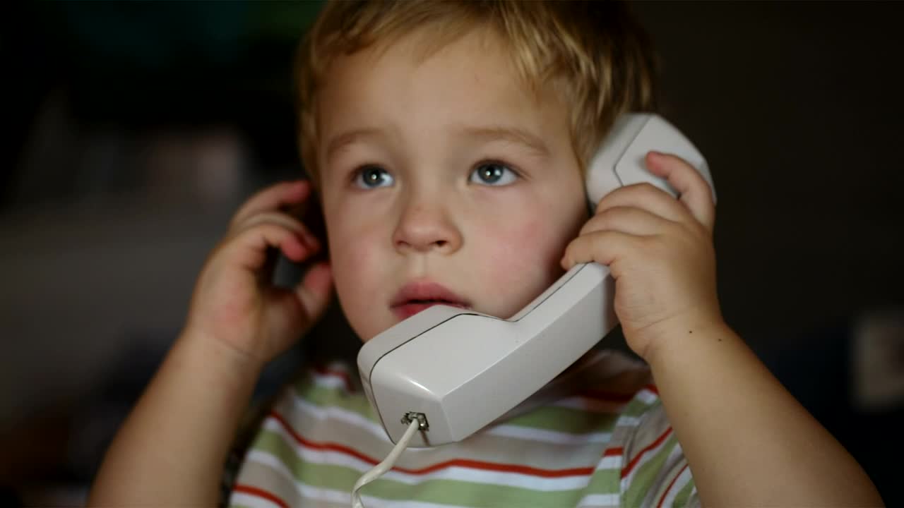 Free Video Stock toddler talking on the phone Live Wallpaper - Free Download