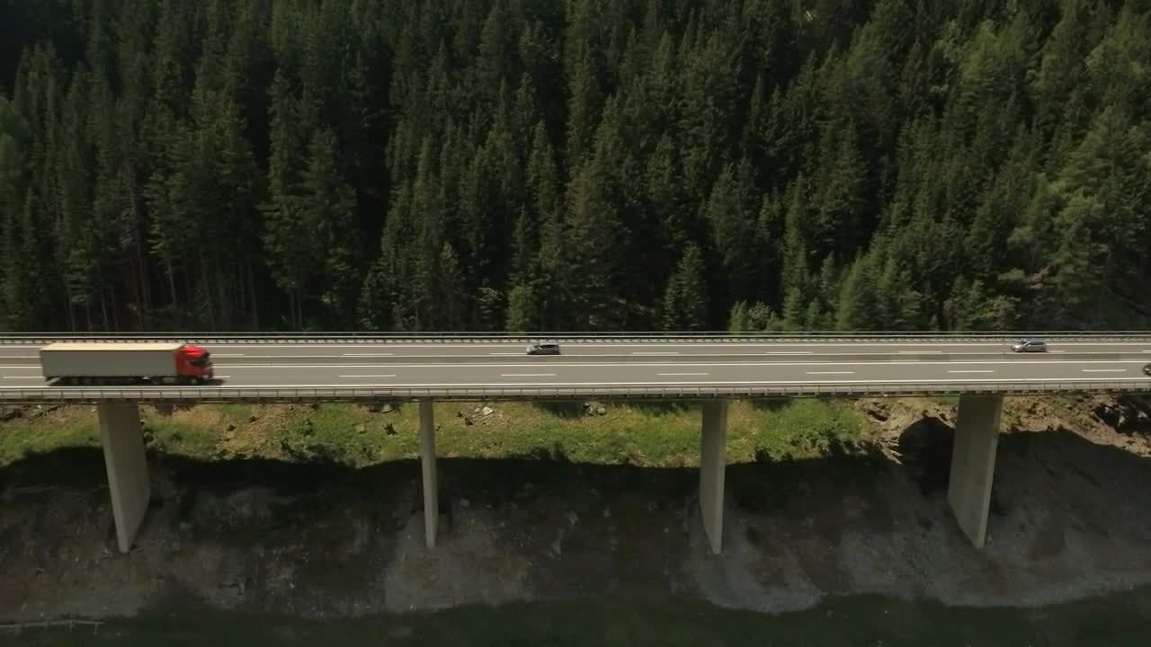 Stock Footage Vehicle Bridge In A Mountain Area Live Wallpaper - Free Download