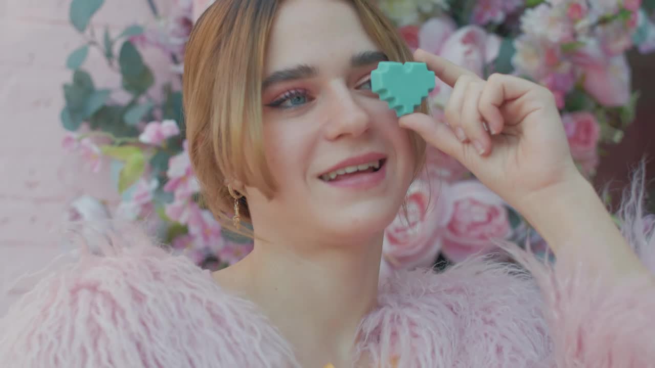 Stock Video Face Of A Girl With A Toy Heart Live Wallpaper For PC - Free Download