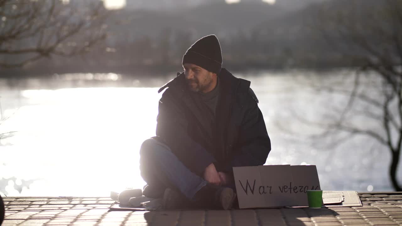Stock Video Homeless Veteran Animated Wallpaper - Free Download