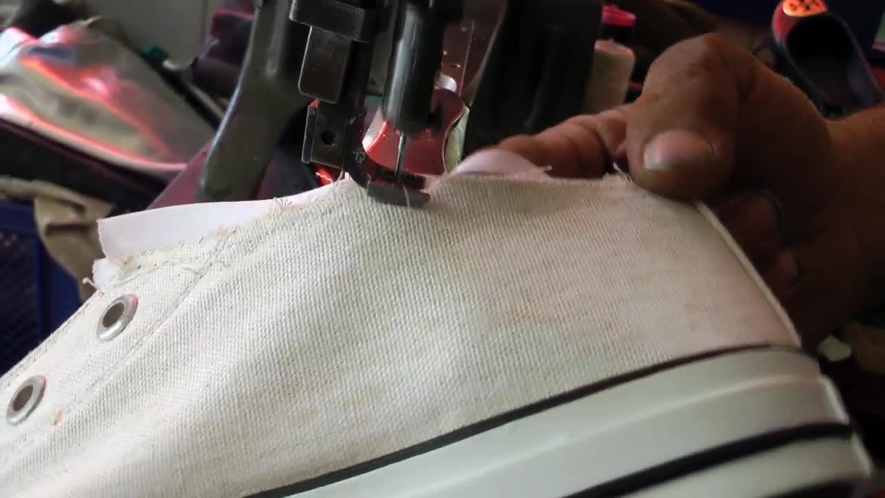 Free Stock Video Shoemaker Sewing A Tennis Live Wallpaper - Free Download