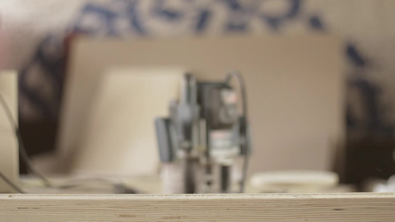 Video Stock Carpenter Sanding Down Wood Live Wallpaper For PC - Free Download