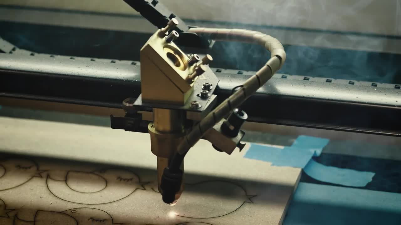 Stock Video Industrial Cutting Machine Cutting Fiber Animated Wallpaper - Free Download