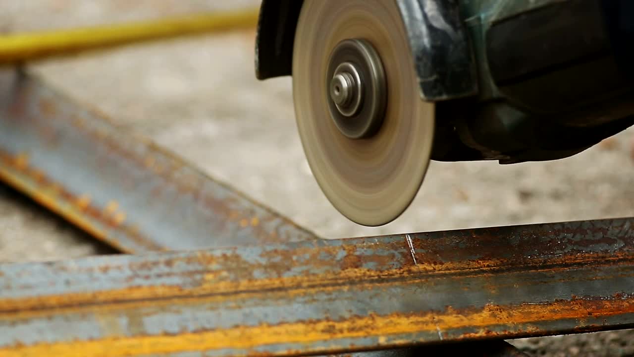 Stock Video Cutting Metal With A Saw Live Wallpaper For PC - Free Download