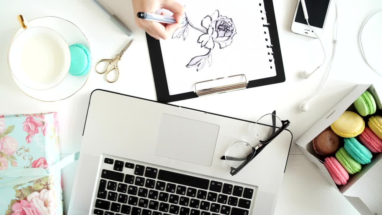 Free Video Stock top view of illustrator hand drawing on graphic tablet Live Wallpaper - Free Download