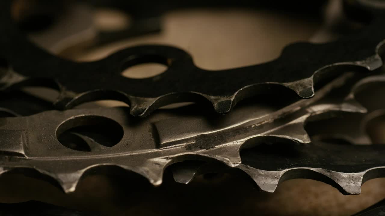 Stock Video Bicycle Gears Rotating Close Up Live Wallpaper For PC - Free Download