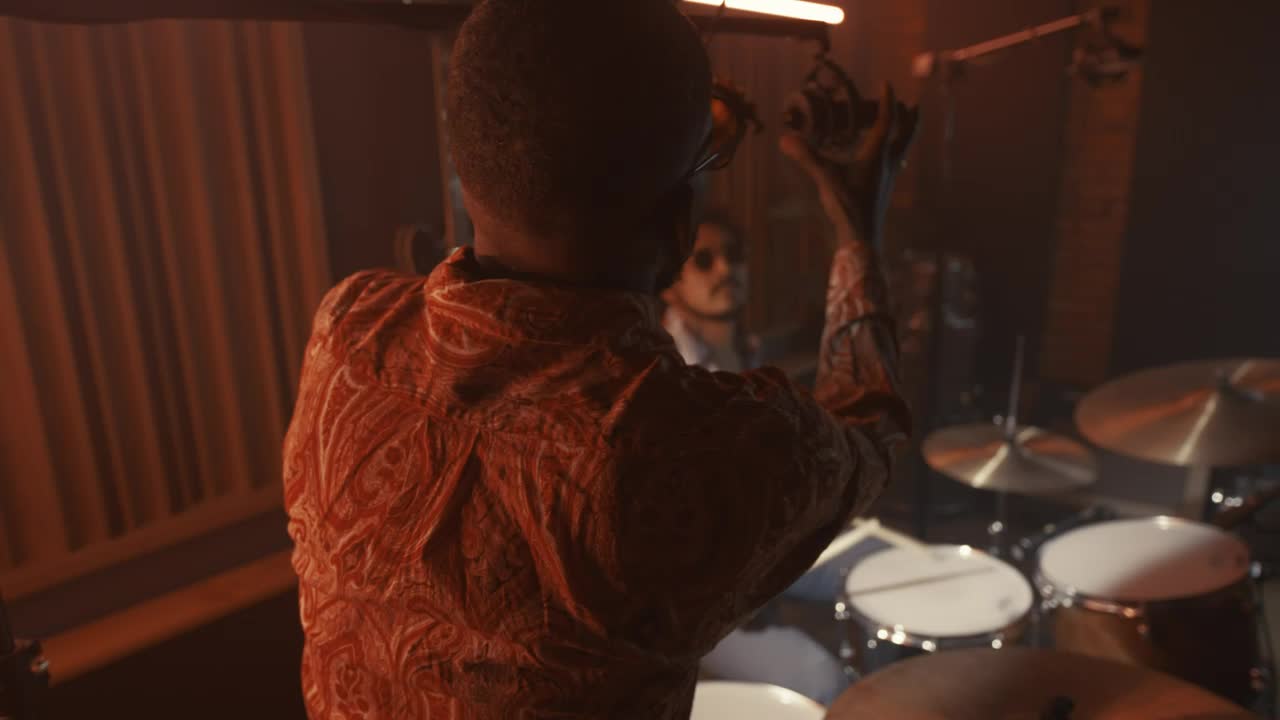 Video Stock Producer Making A Drum Set In A Studio Live Wallpaper Free - Free Download