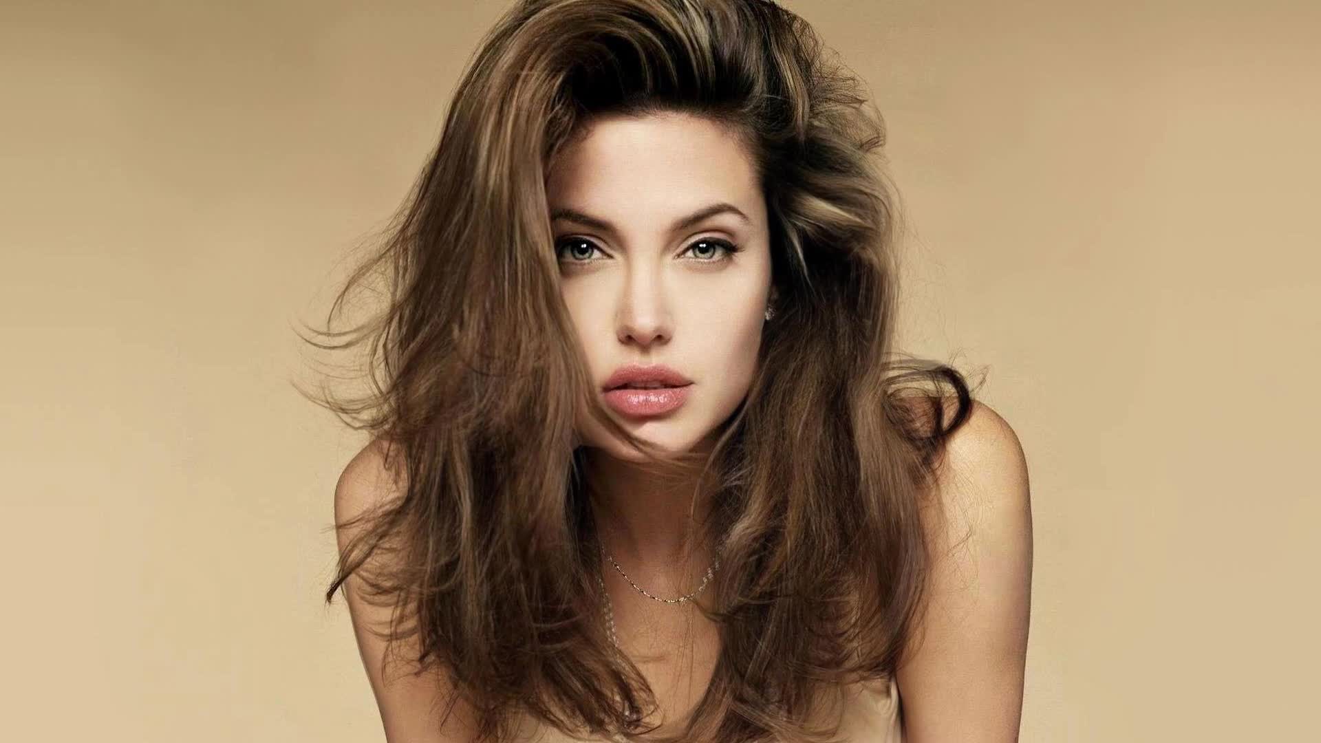 Angelina  Jolie  Face  Long  Hairs  Live  Wallpaper - Free Download