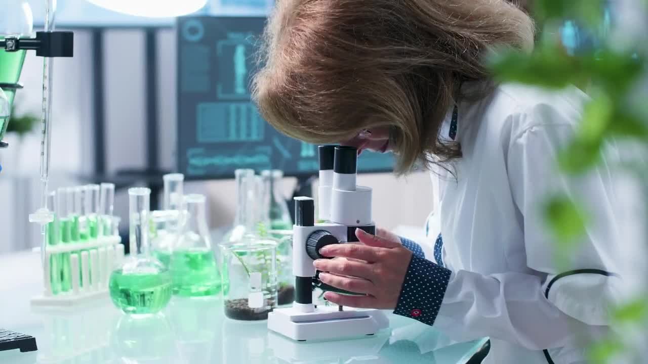 Stock Video Bio Chemist Working In Her Lab Live Wallpaper For PC - Free Download