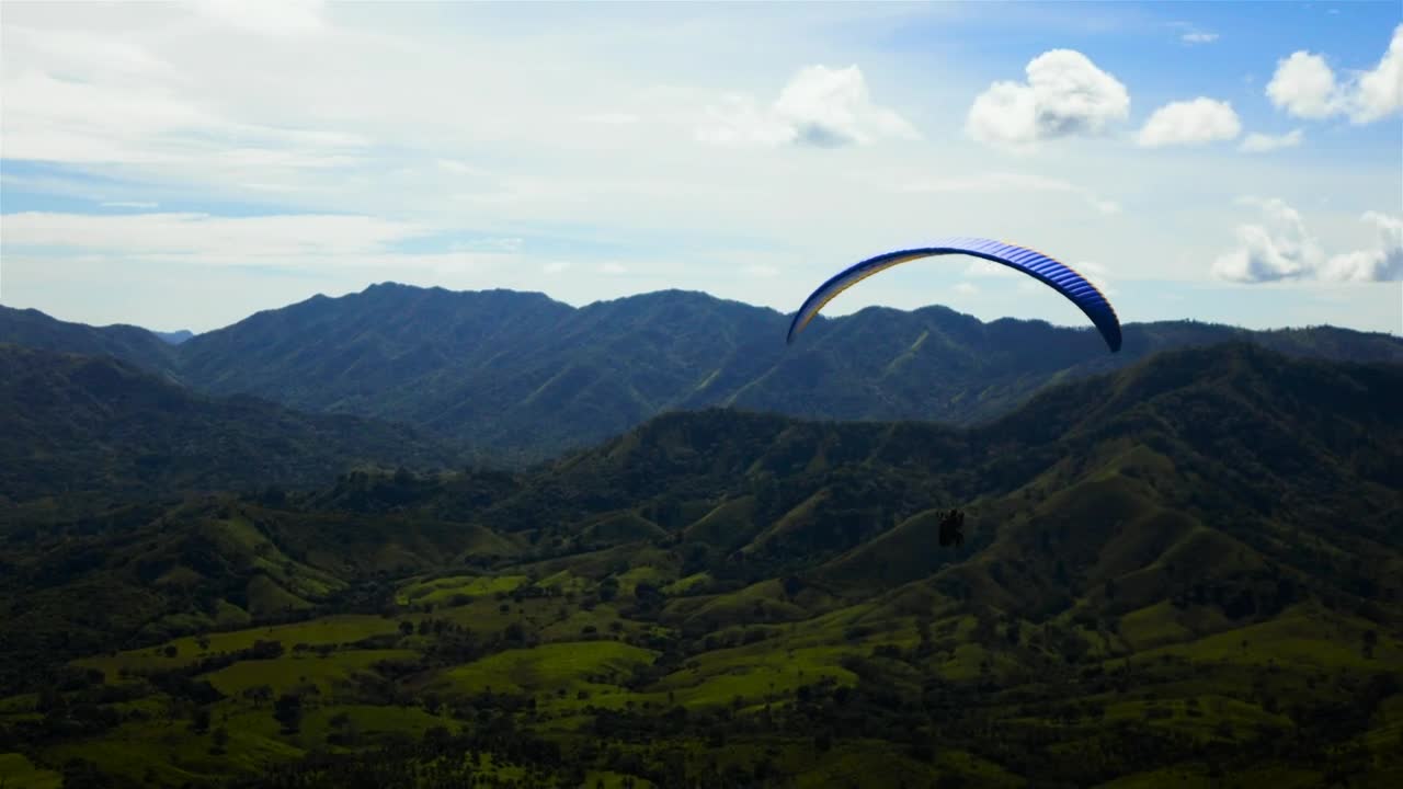 Free Video Stock Skydiver Flying Over A Mountain Range Live Wallpaper - Free Download