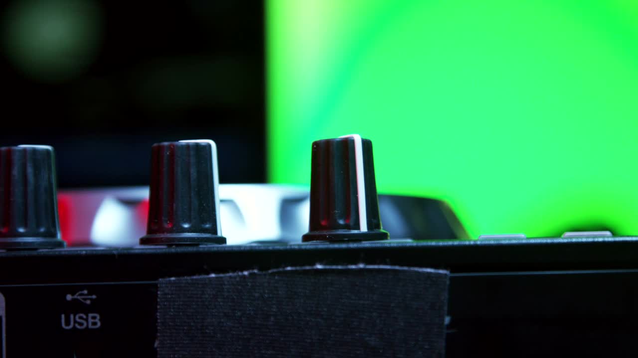 Stock Video Mixer Buttons And Control Animated Wallpaper - Free Download