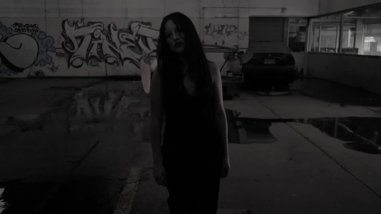 Free Stock Video Scary Woman Ghost Walking Live Wallpaper - Free Download
