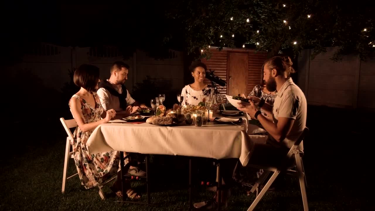 Stock Video Friends Reunion Dinner In The Garden Live Wallpaper For PC - Free Download