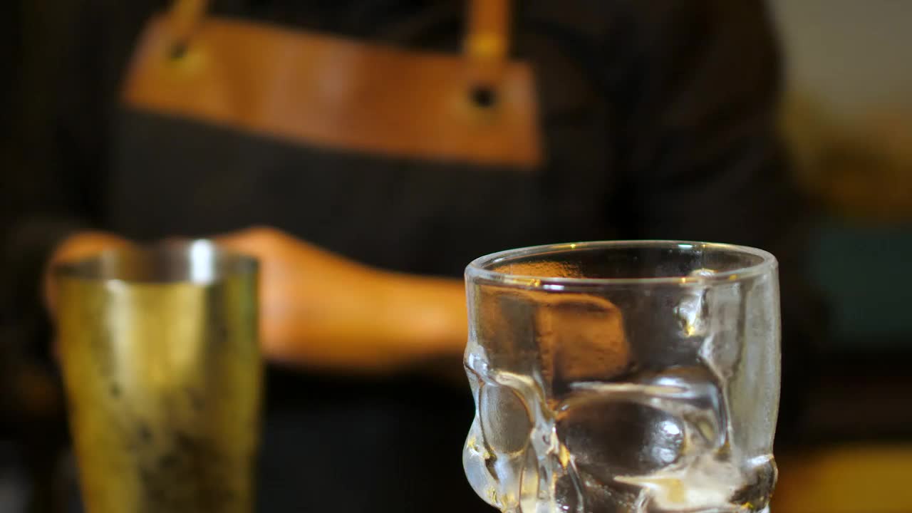 Video Stock Pink Cocktail Being Poured Live Wallpaper Free - Free Download