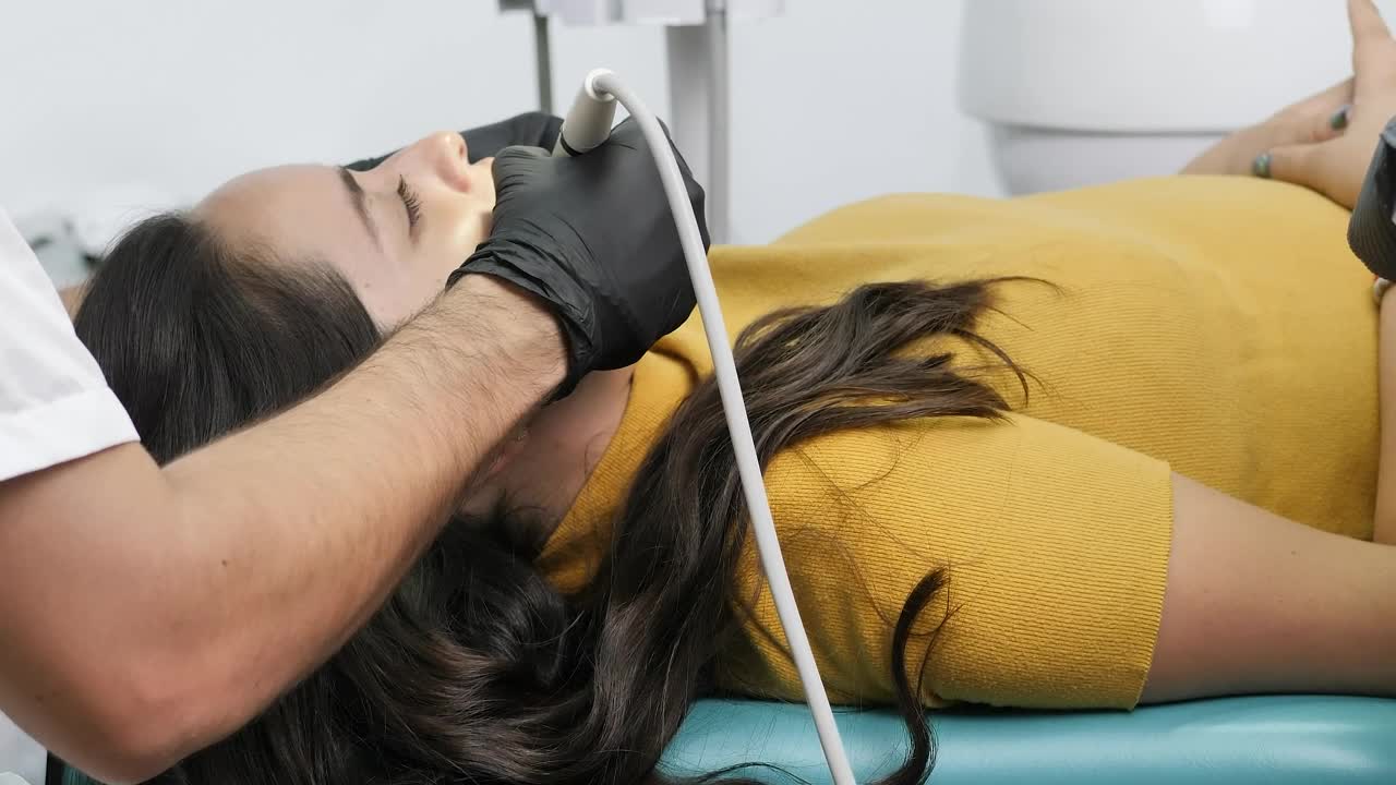 Stock Video Dental Cleaning To Patient Live Wallpaper For PC - Free Download