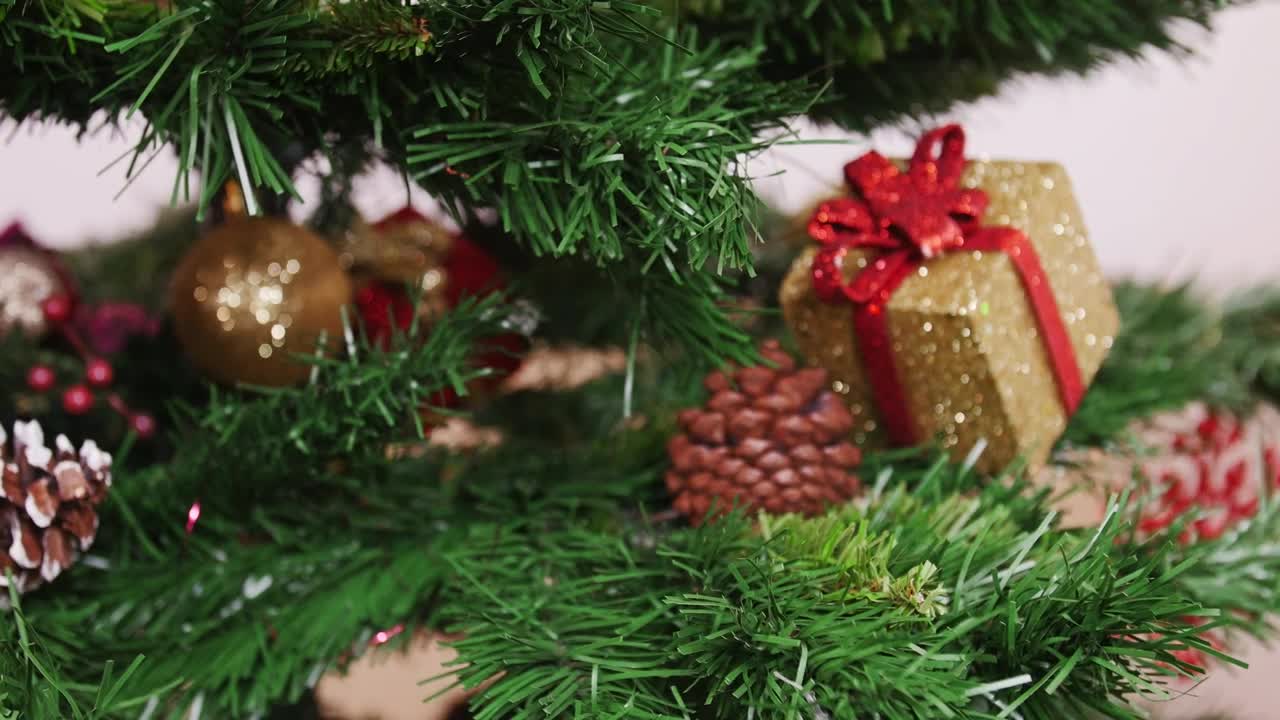 Video Stock Red Boot On A Christmas Tree Live Wallpaper Free - Free Download