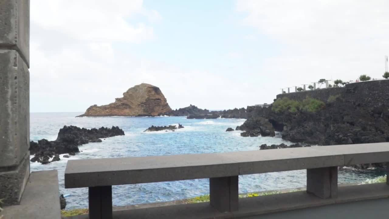 Stock Footage View Of The Rocks And The Sea From The Boardwalk Live Wallpaper - Free Download