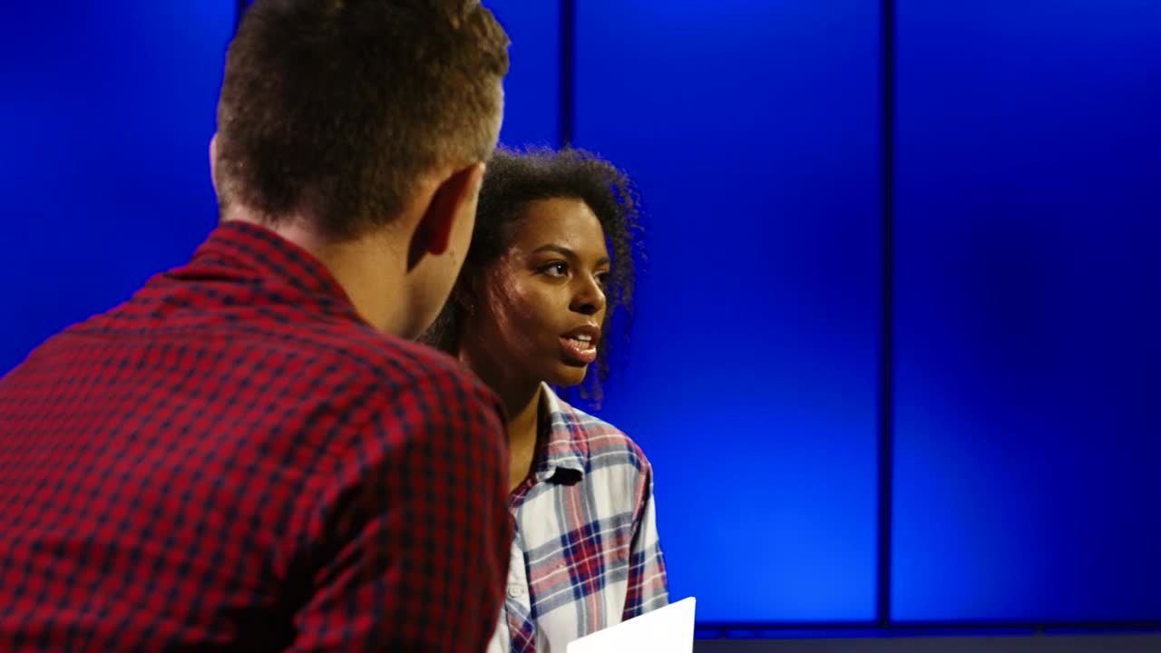 Free Video Stock television talk show broadcast Live Wallpaper - Free Download