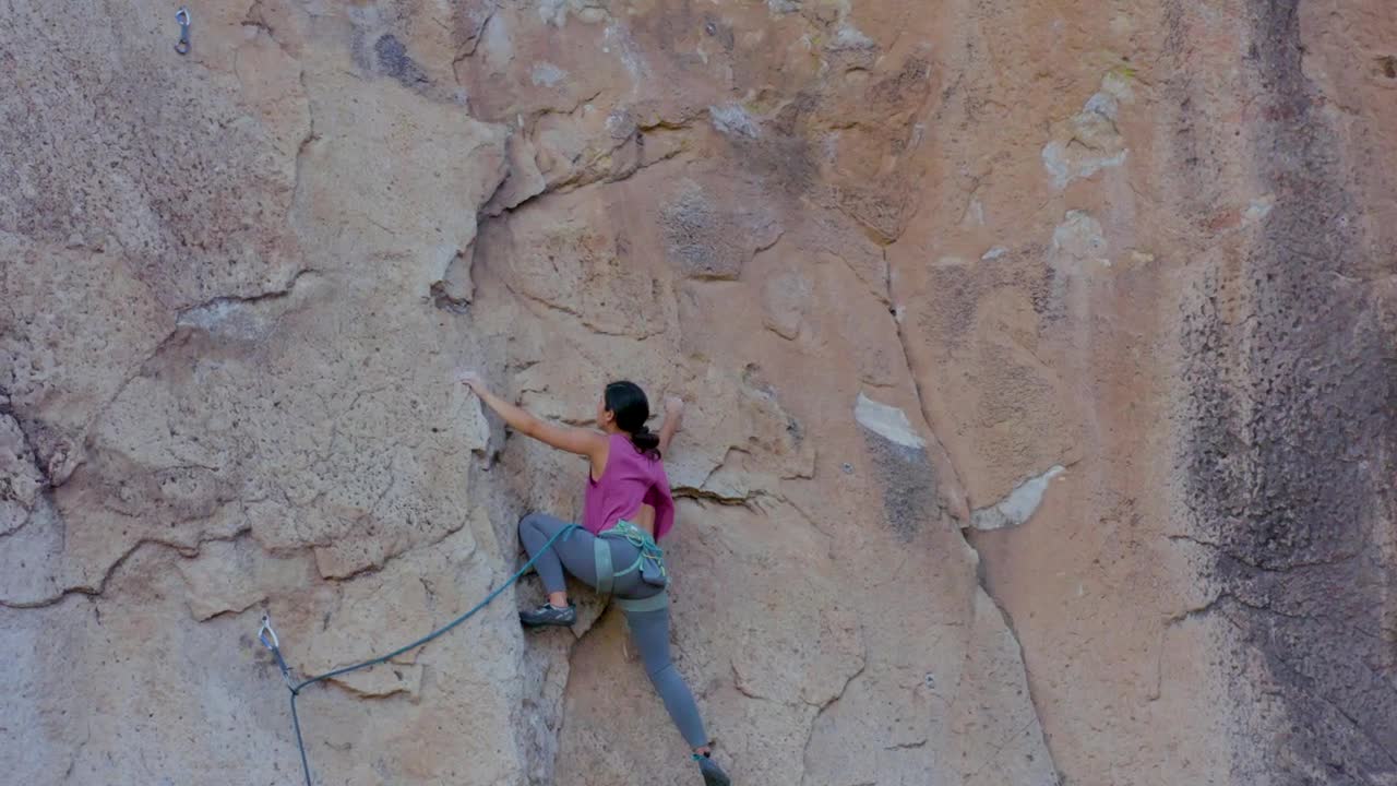 Video Stock Practicing Extreme Mountaineering At The Top Of A Mountain Live Wallpaper Free - Free Download
