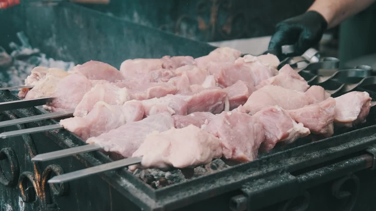 Video Stock Chef Cooking Meat Skewers Static Shot Live Wallpaper For PC - Free Download
