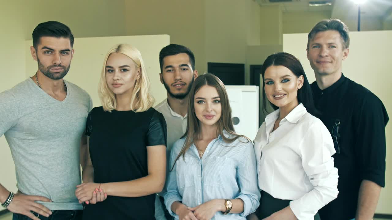 Free Stock Video Young Entrepreneurs Portrait Live Wallpaper - Free Download