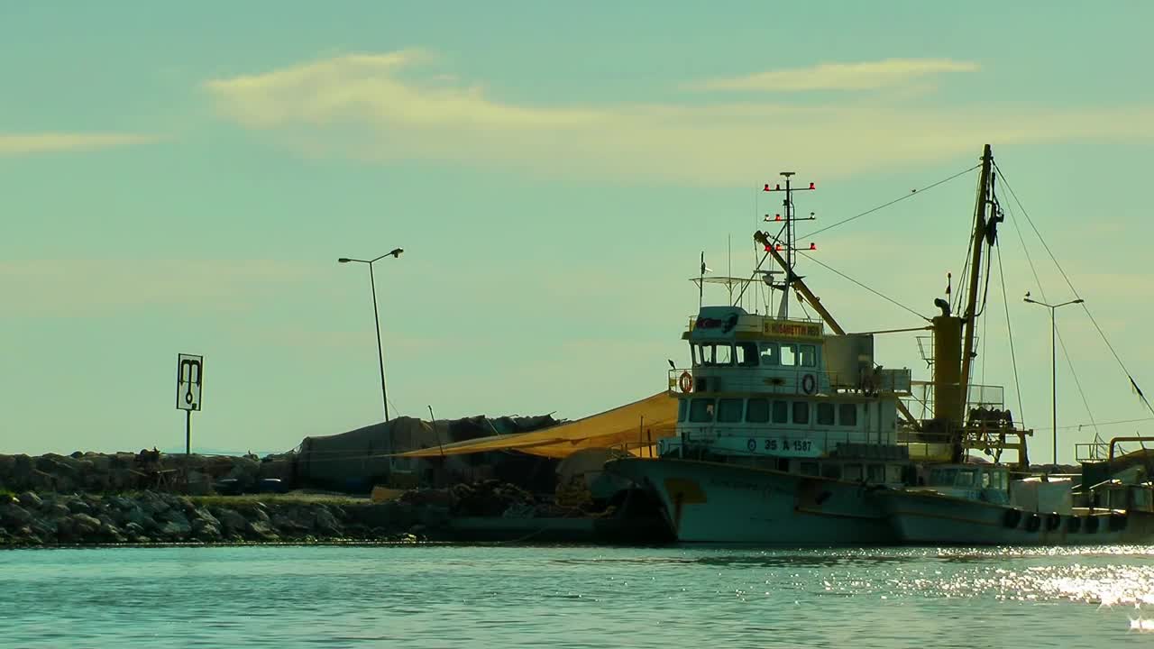 Stock Video Fishing Boat Anchored On The Coast Live Wallpaper For PC - Free Download