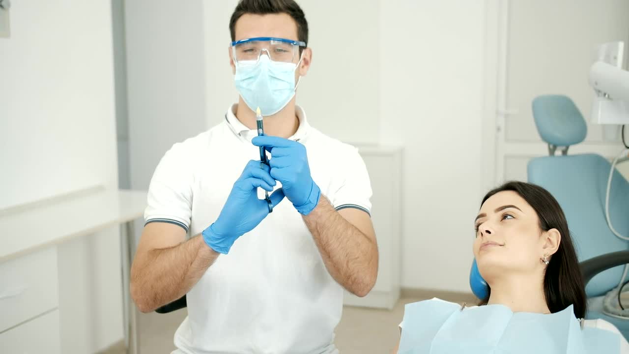 Stock Video Dentist Preparing Anesthesia Live Wallpaper For PC - Free Download