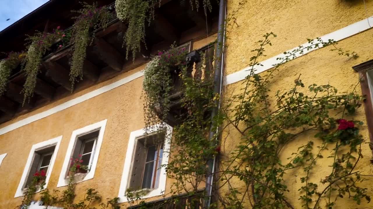 Free Video Stock traditional autrian houses façades Live Wallpaper - Free Download