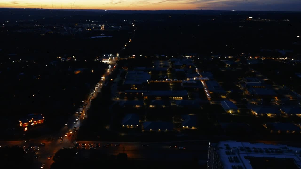 Stock Video Flying Over A City At Dusk Live Wallpaper For PC - Free Download