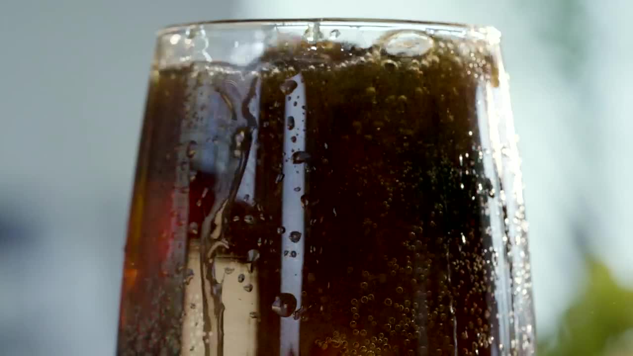 Stock Video Coke Foam Spills From The Glass Live Wallpaper For PC - Free Download