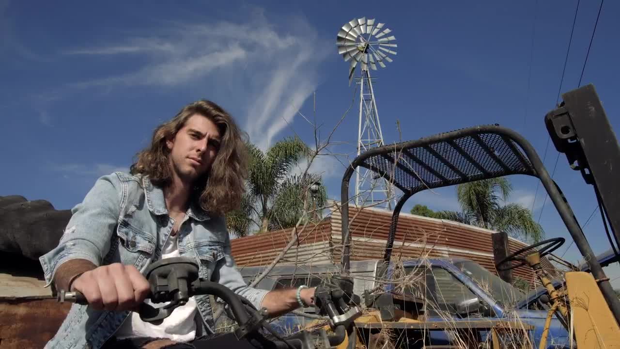 Stock Video Man On A Motorcycl Animated Wallpaper - Free Download