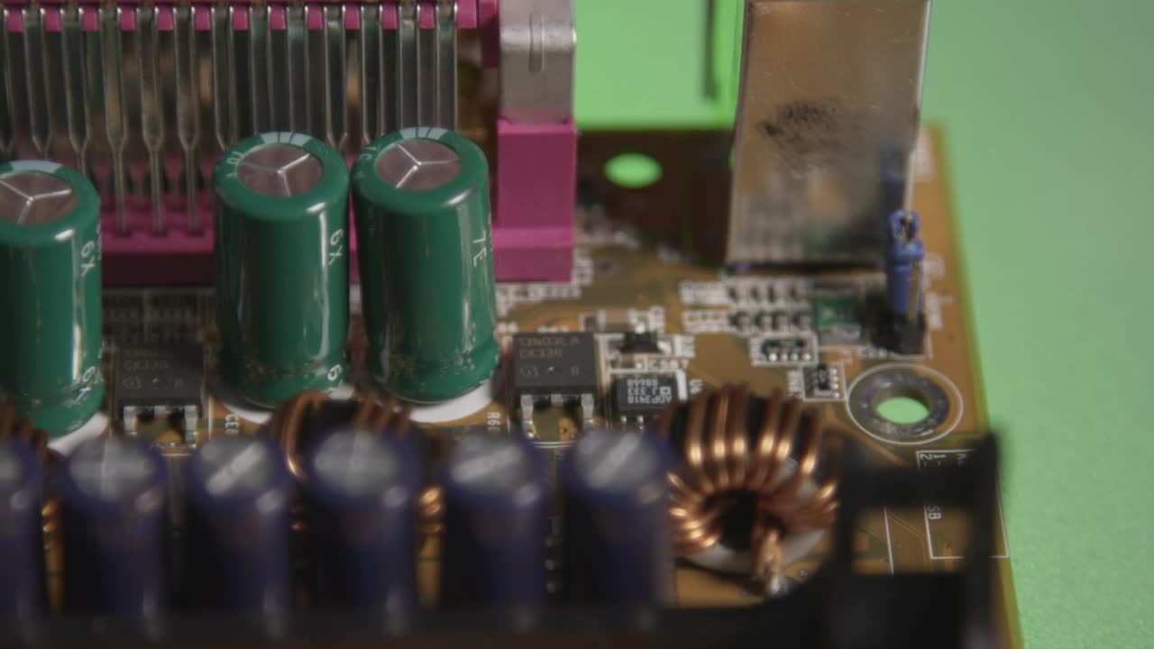 Video Stock Circuit Board For A Computer Live Wallpaper For PC - Free Download