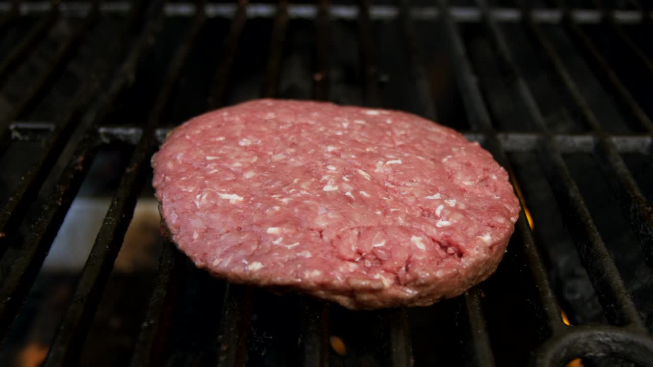 Free Stock Video Seasoning A Burger Live Wallpaper - Free Download