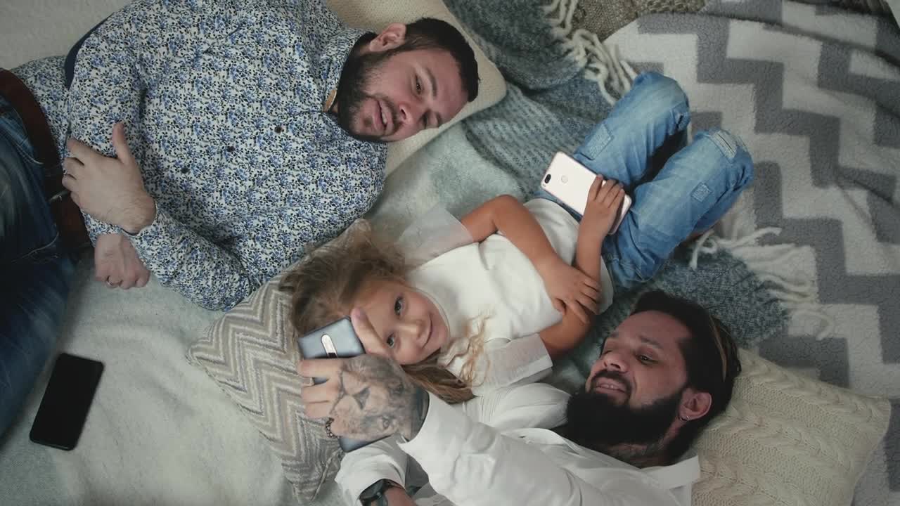 Stock Video Gay Couple Taking Selfies With Daughter Live Wallpaper For PC - Free Download