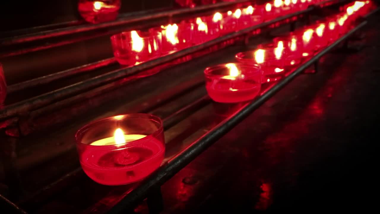 Free Stock Video Religious Or Spiritual Place With Series Of Red Candles Live Wallpaper - Free Download