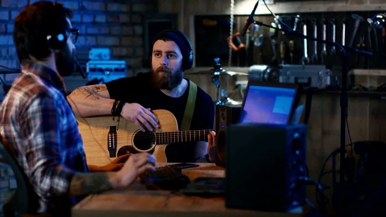 Stock Video Giving Instructions To Musician Live Wallpaper For PC - Free Download