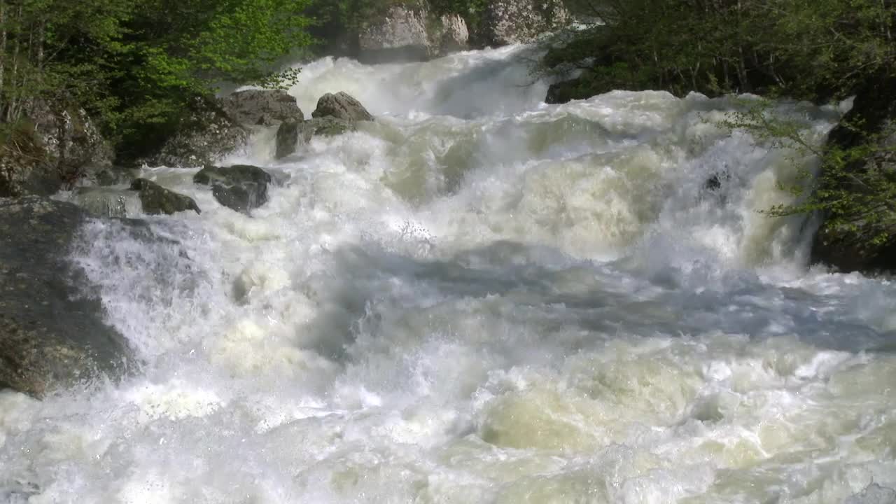Video Stock Rapids Of The River In Slow Motion Live Wallpaper Free - Free Download