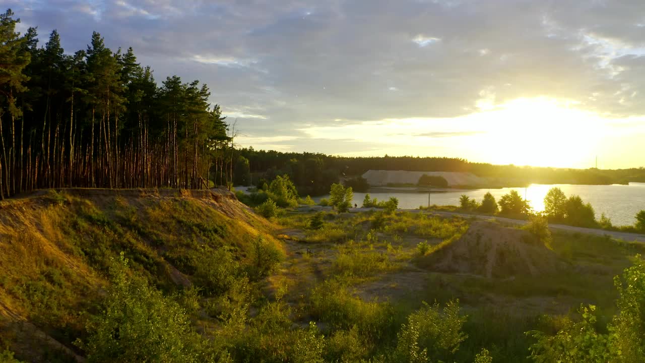 Free Video Stock sunset on a river next to a valley Live Wallpaper - Free Download