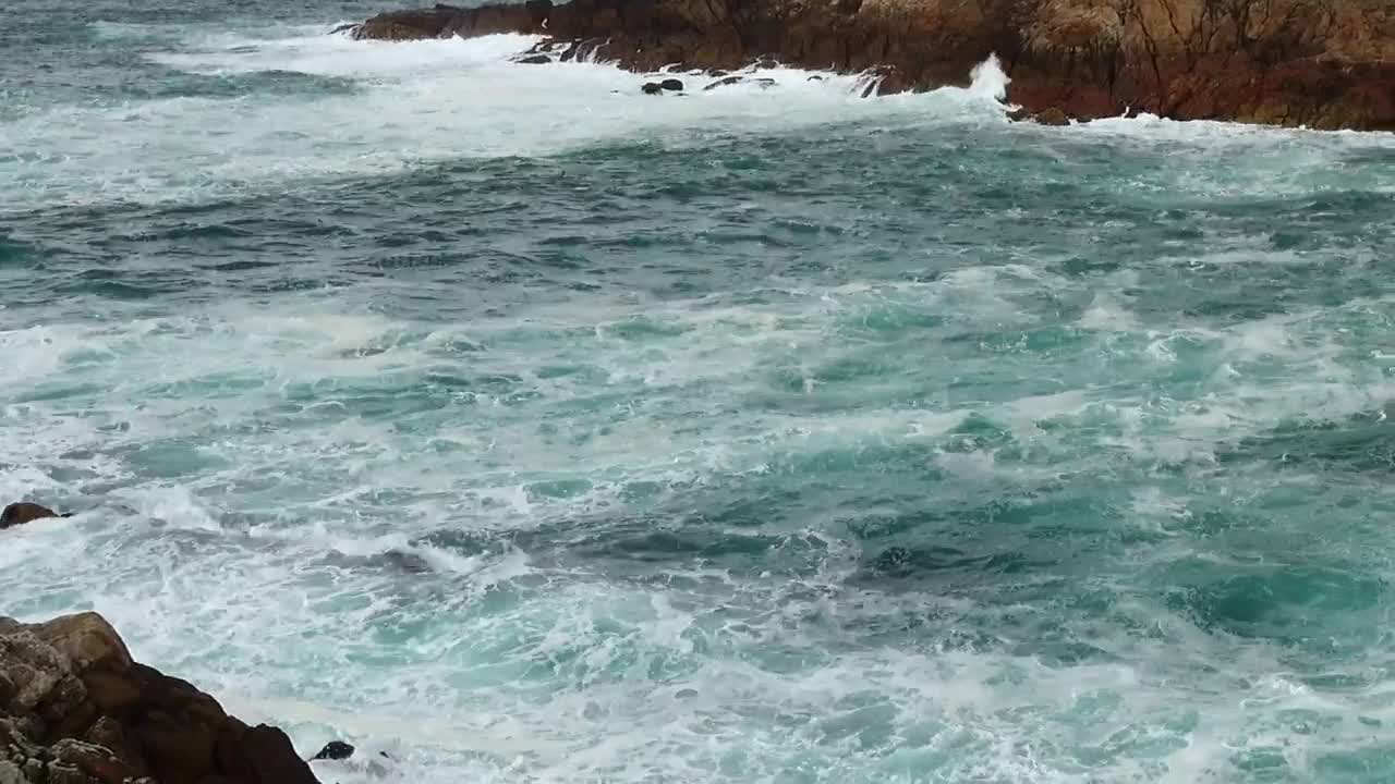 Stock Video Emerald Waters Along The Coast Live Wallpaper For PC - Free Download