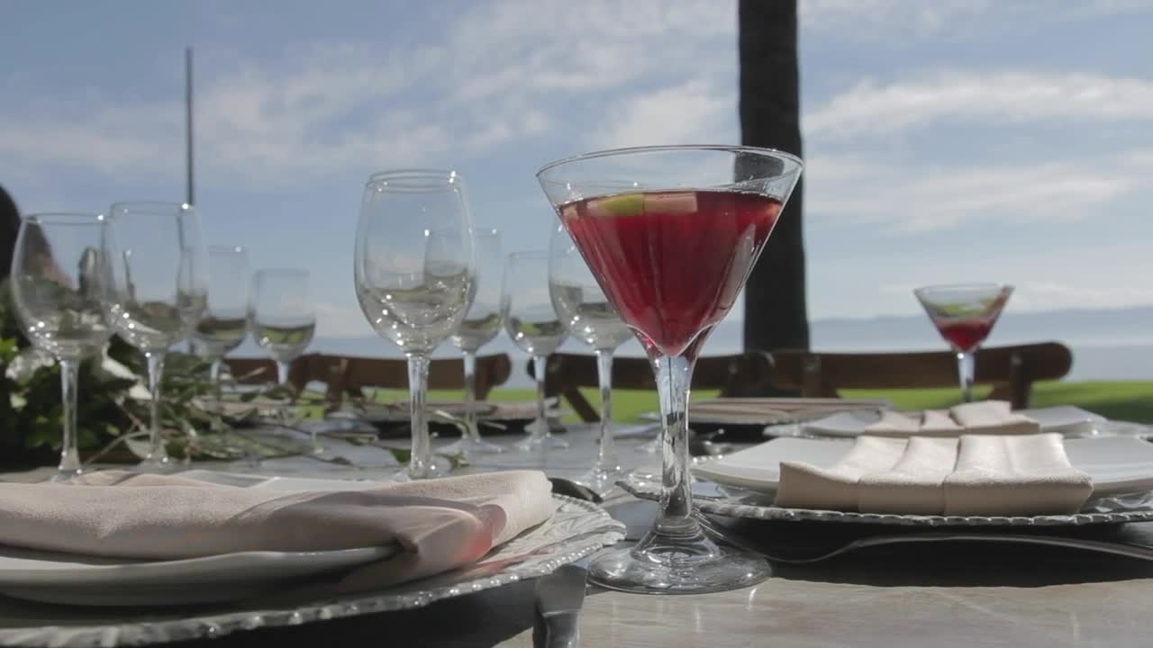 Stock Video Elegant Outdoor Wedding Table Live Wallpaper For PC - Free Download