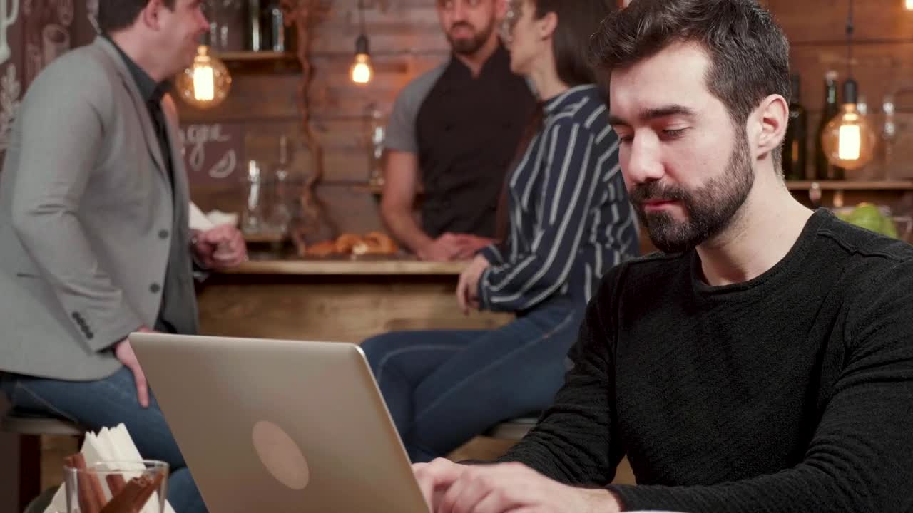 Stock Video Freelancer Stops To Think About His Work Live Wallpaper For PC - Free Download