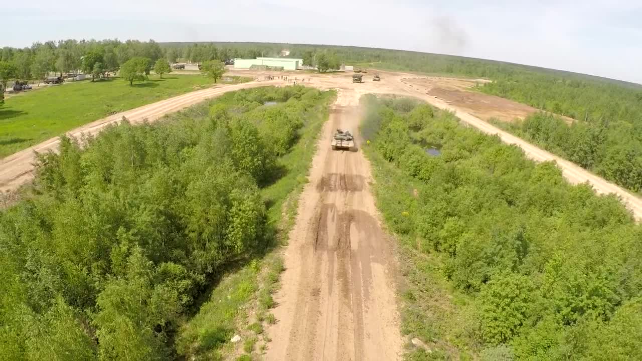 Free Video Stock tank crew training in a forest Live Wallpaper - Free Download