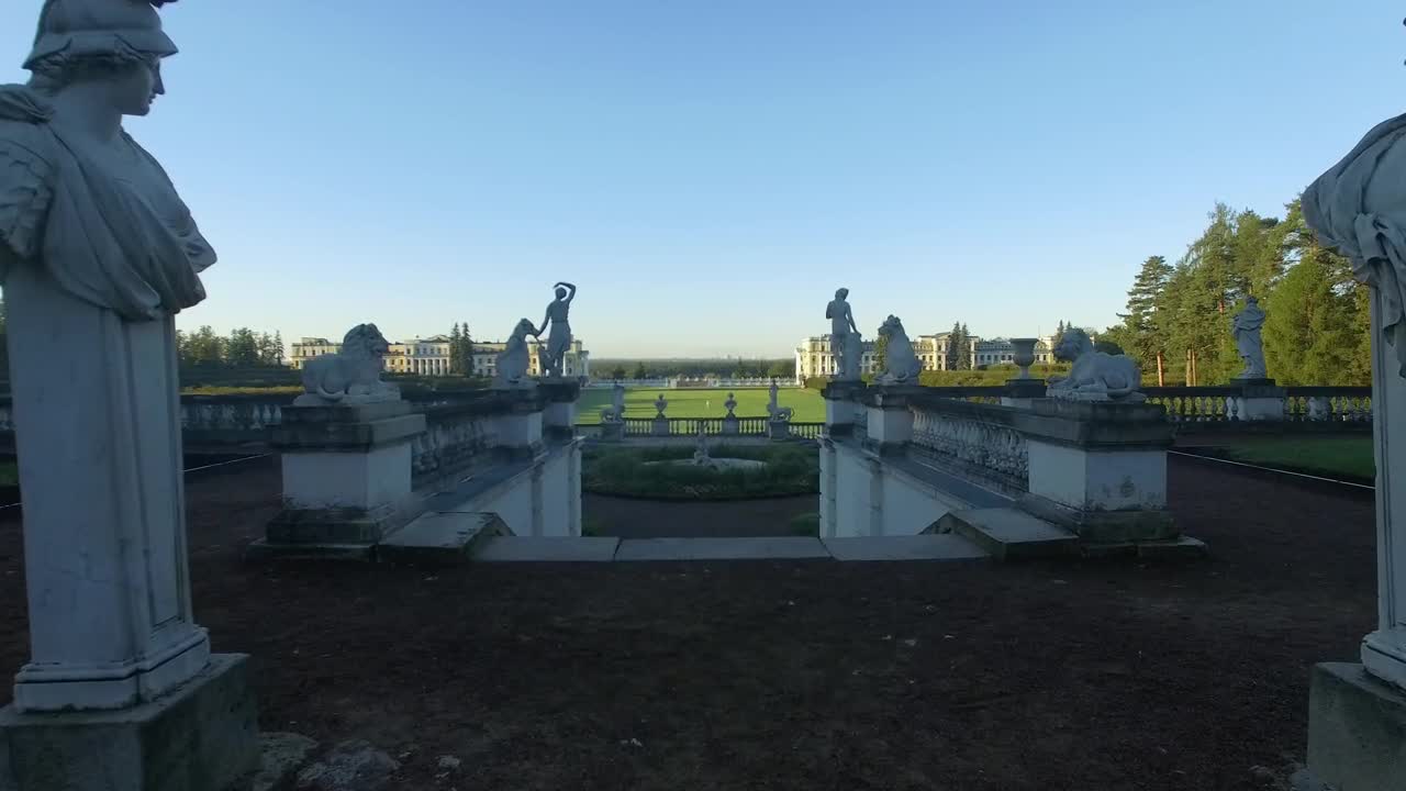 Free Video Stock Statues In A Russian Garden Live Wallpaper - Free Download