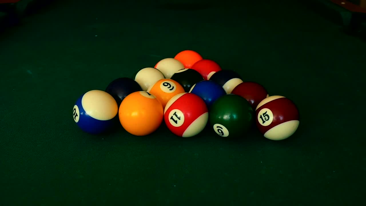 Stock Video Billiard Balls Getting Hit Live Wallpaper For PC - Free Download