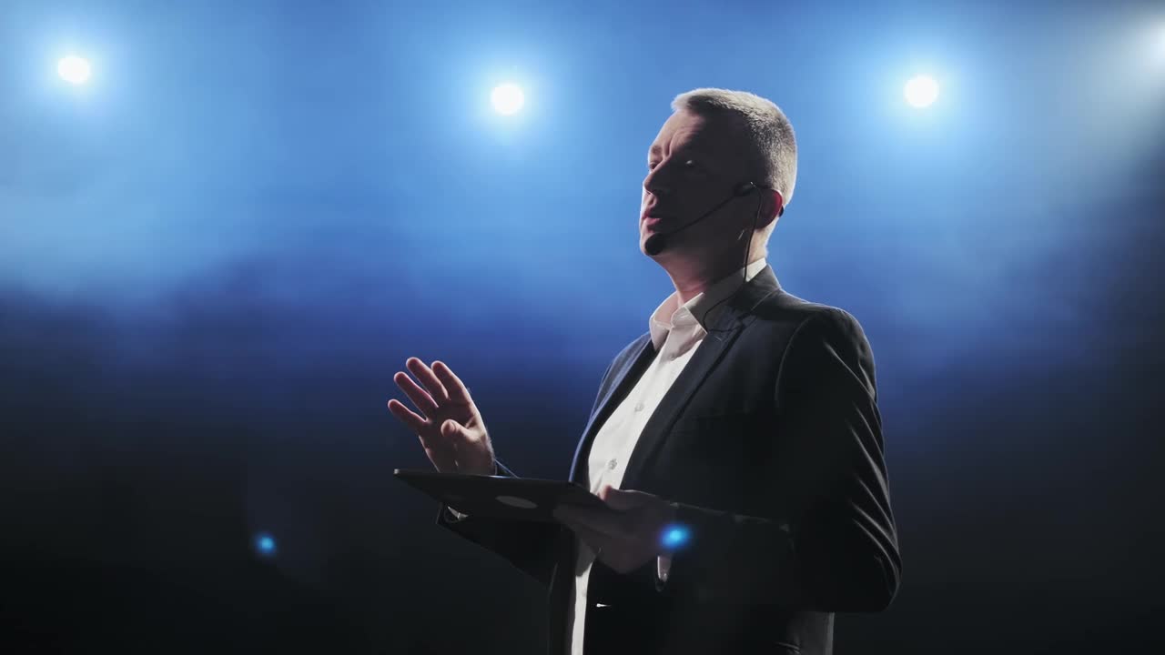 Free Video Stock Speaker With Headset Microphone And A Tablet Live Wallpaper - Free Download