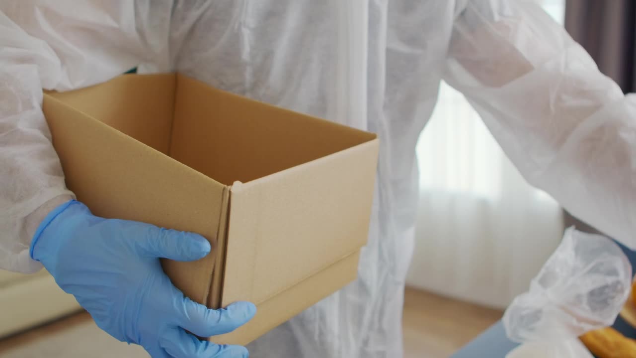 Stock Video Coronavirus Pandemic Grocery Delivery Closeup Live Wallpaper For PC - Free Download