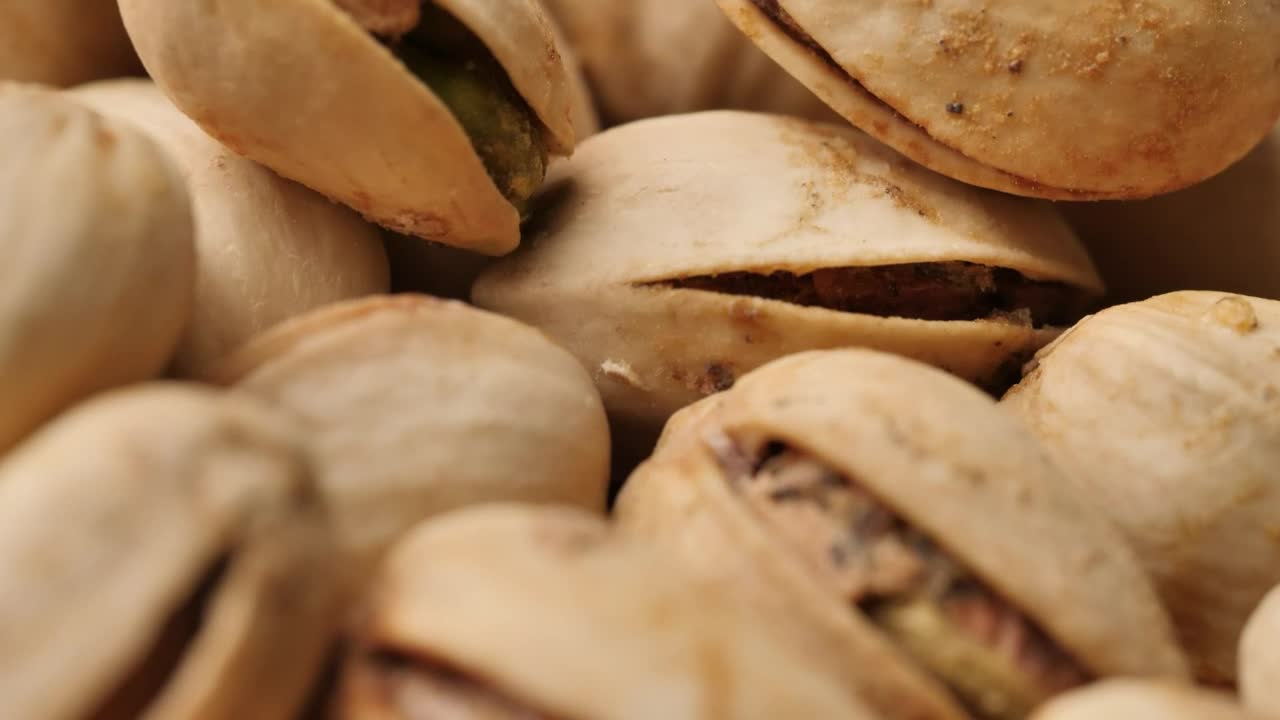 Video Stock Pile Of Pistachios In Their Shell In A Very Detailed Live Wallpaper Free - Free Download