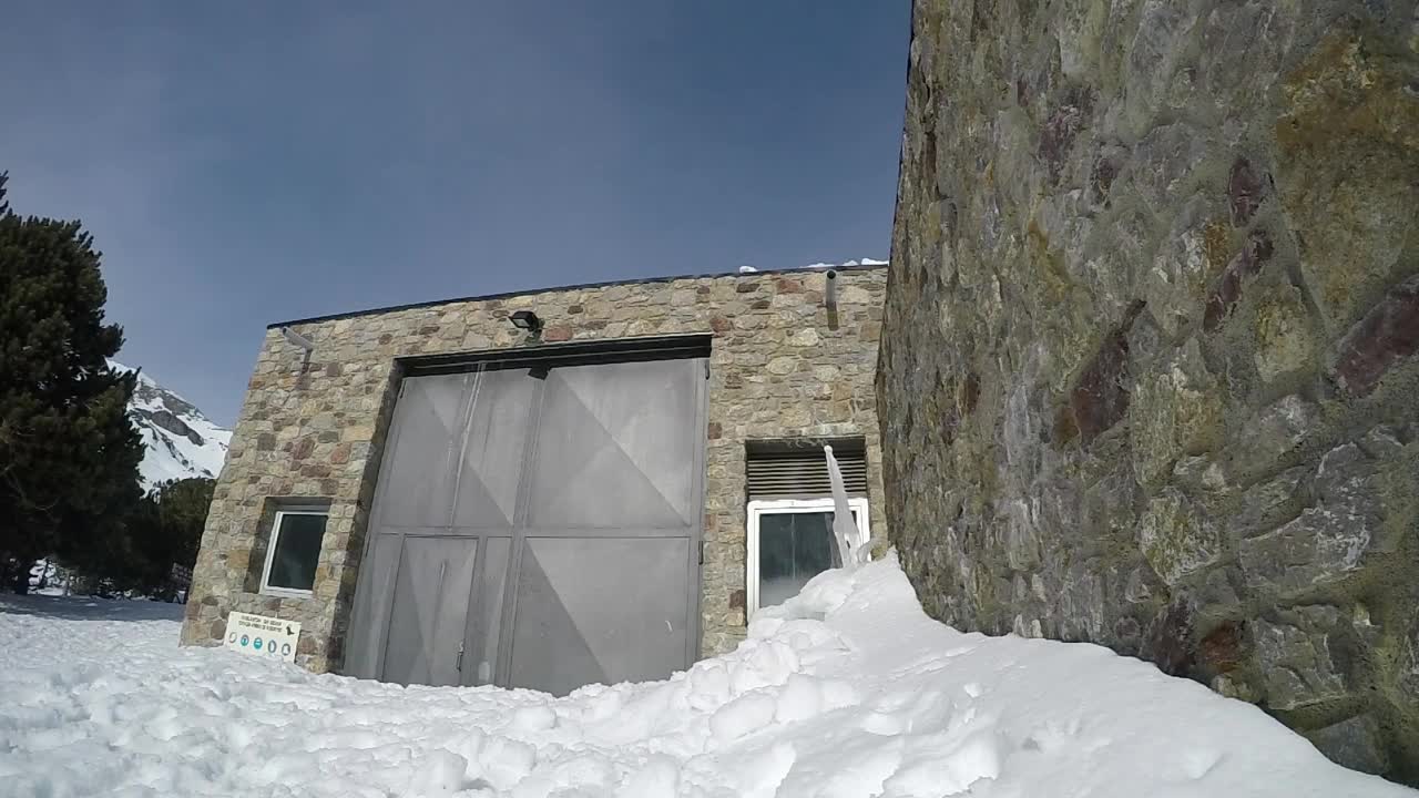 Free Video Stock Snowboarder Jumping From The Roof On The Snow Live Wallpaper - Free Download