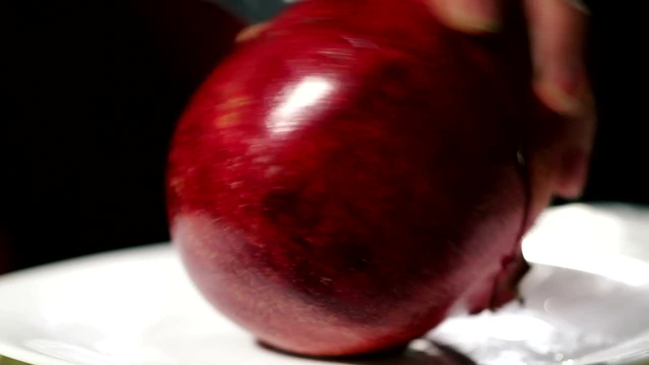 Stock Video Cutting Open A Pomegranate Live Wallpaper For PC - Free Download