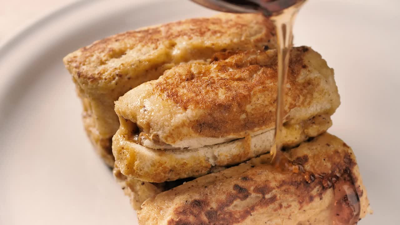 Video Stock Pouring Honey On Bread Live Wallpaper Free - Free Download